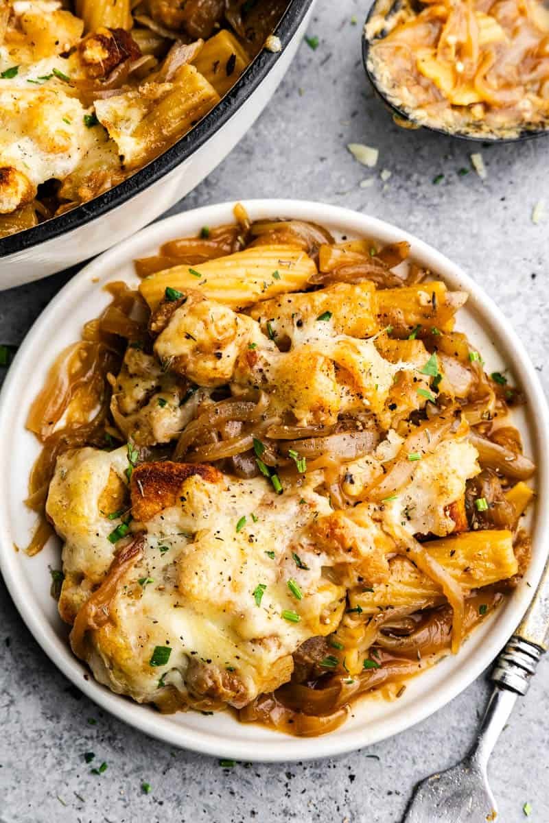 An overhead view of a plate of French Onion pasta casserole.