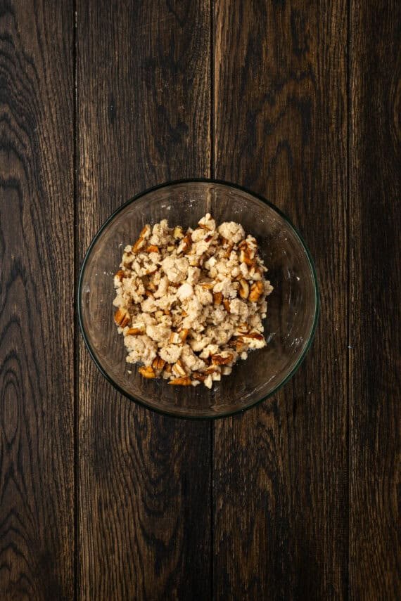 Streusel topping in a glass bowl.