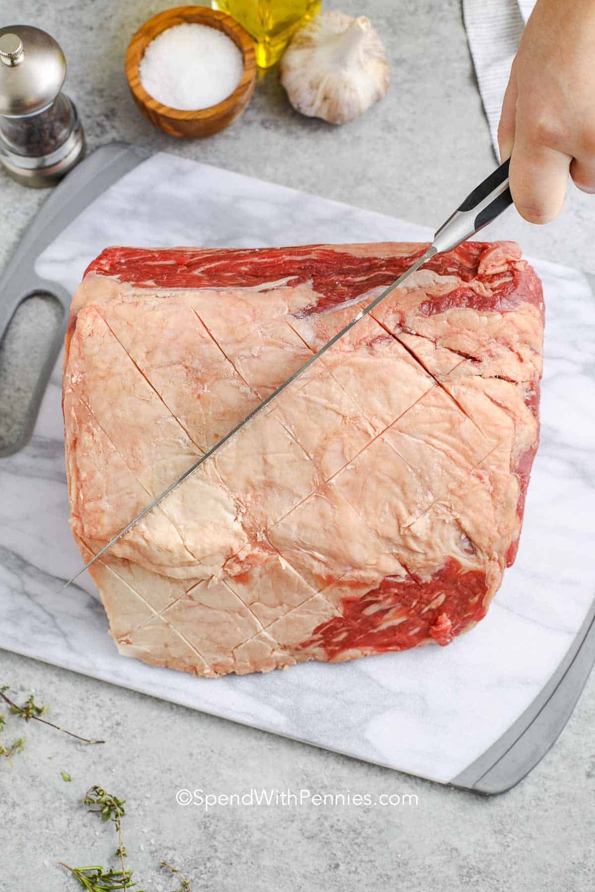 slicing Prime Rib before adding seasonings